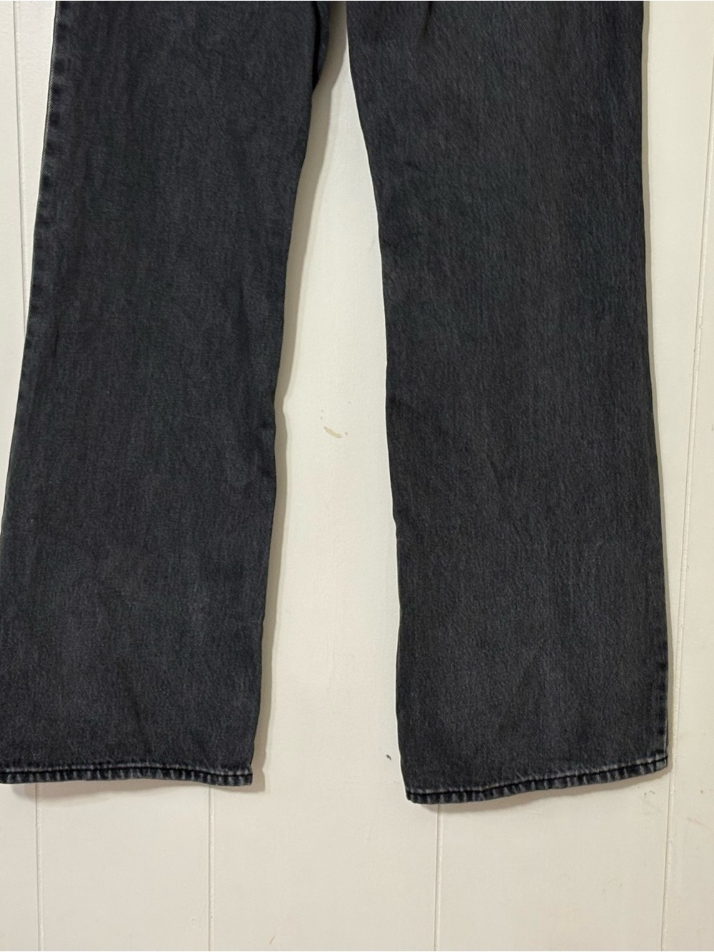 Levi’s 94 Baggy Bootcut Gray Jeans Size 26 Relaxed Wide Leg Y2K Denim - Picture 8 of 10